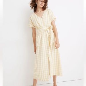 Madewell Dolman-Sleeve Tie-Waist Midi Dress in Gingham Check. Size 4.